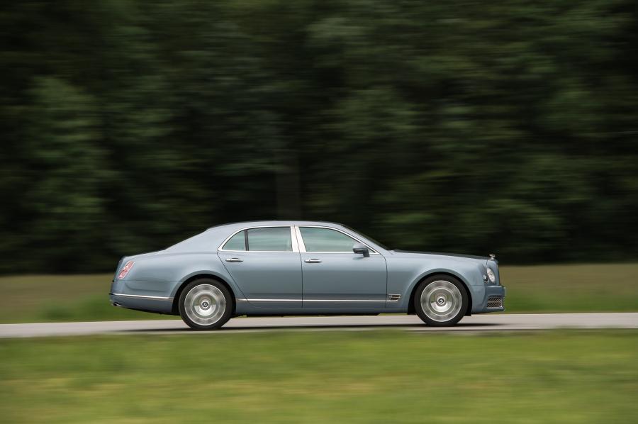  Bentley Mulsanne 2016 года  (фото 6 из 33)